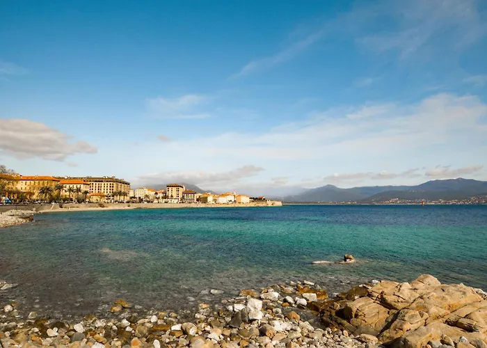 Apartment Cozy In With Wifi Ajaccio (Corsica)